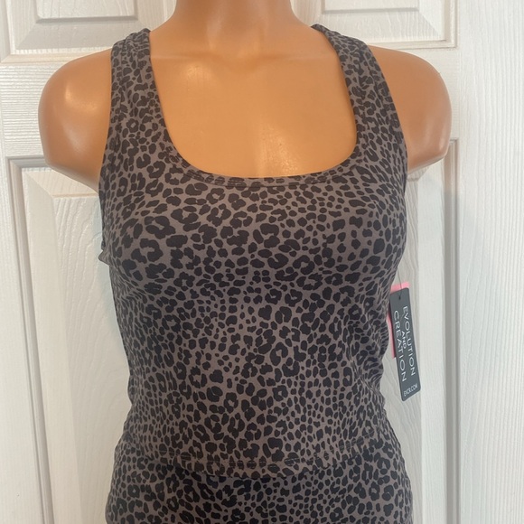 Evolution and creation dark Cheetah active set NWT - Picture 7 of 10